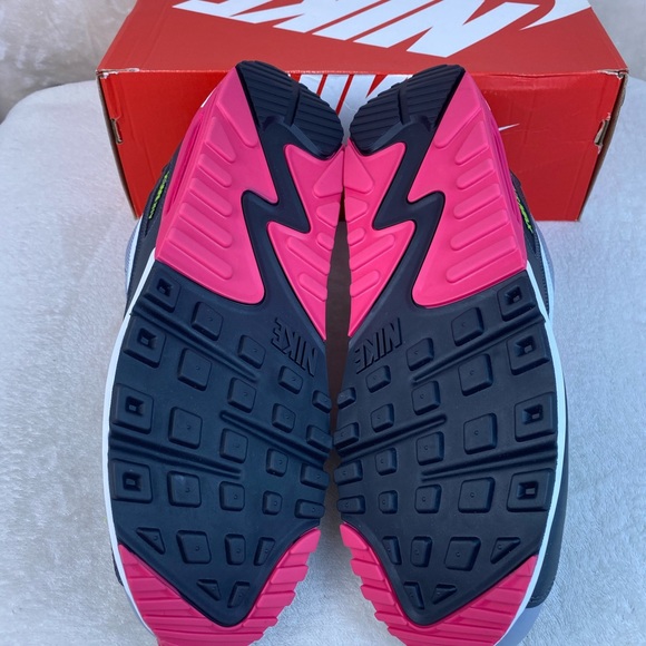 Nike Air Max 90 Essential Grey Pink - Picture 7 of 7